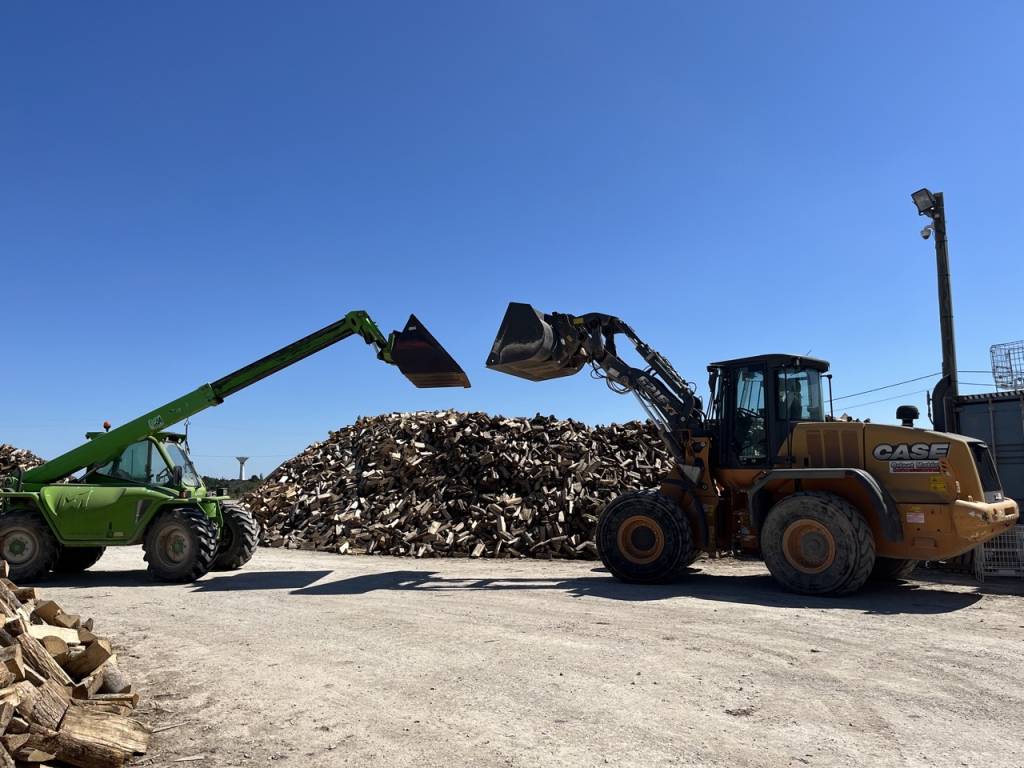 Quisommesnous_Materiel depot_3 Grande